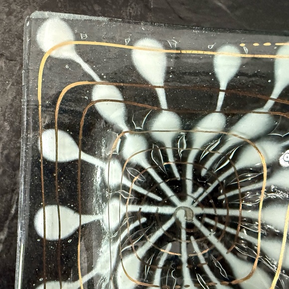 HIGGINS Glass Dish - Picture 10 of 13